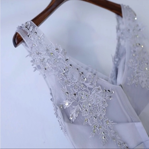 Gorgeous Prom/Wedding/Formal/Graduation Lace Tulle Dress - Picture 6 of 14